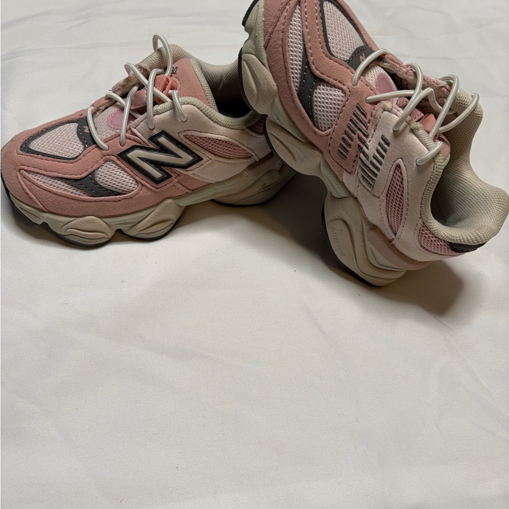New Balance Kids Sneakers - Pink and Cream